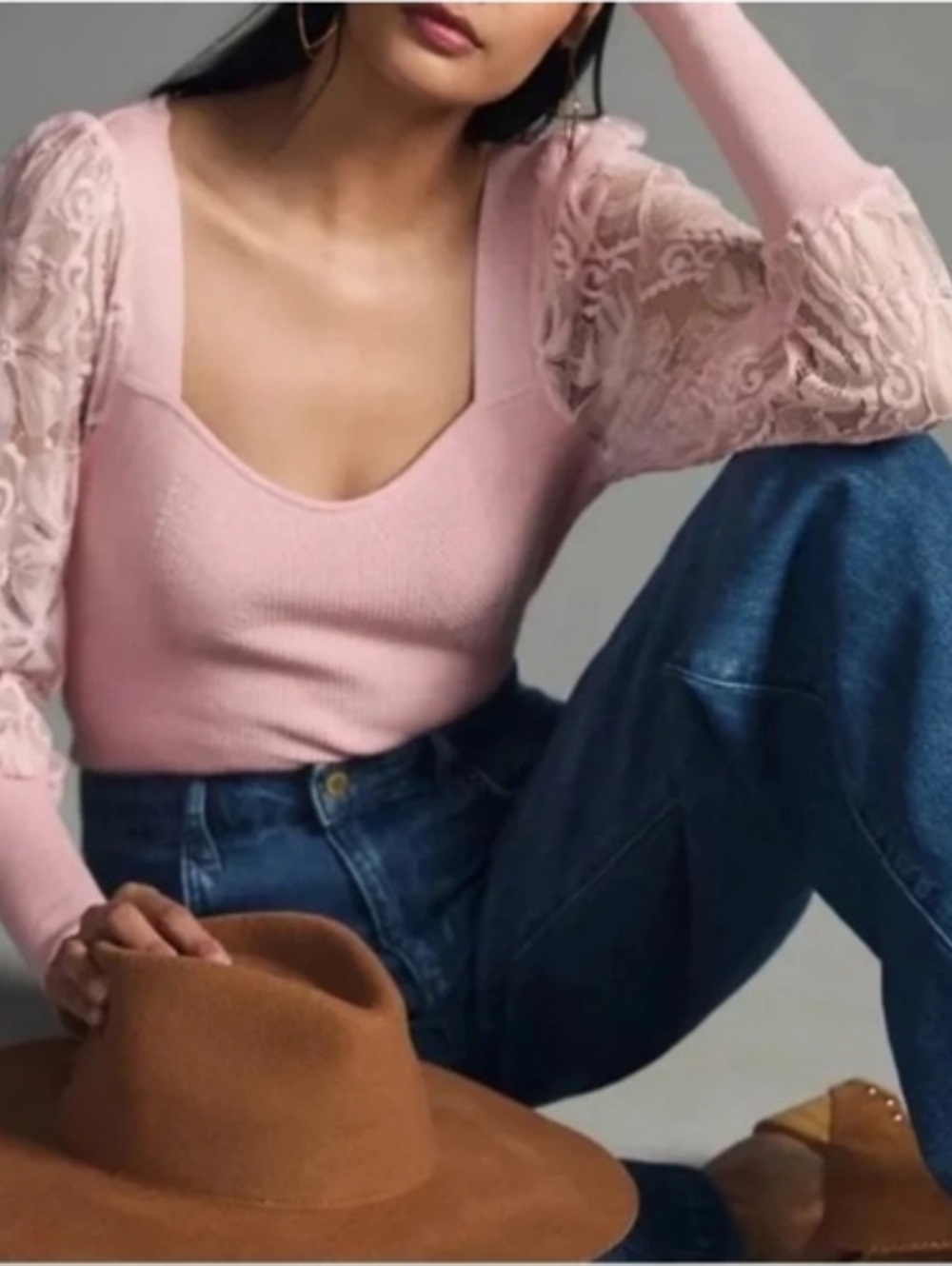 NEW Anthropologie Pink Sweater Ribbed Sweetheart Neckline Lace Sleeve Size Small